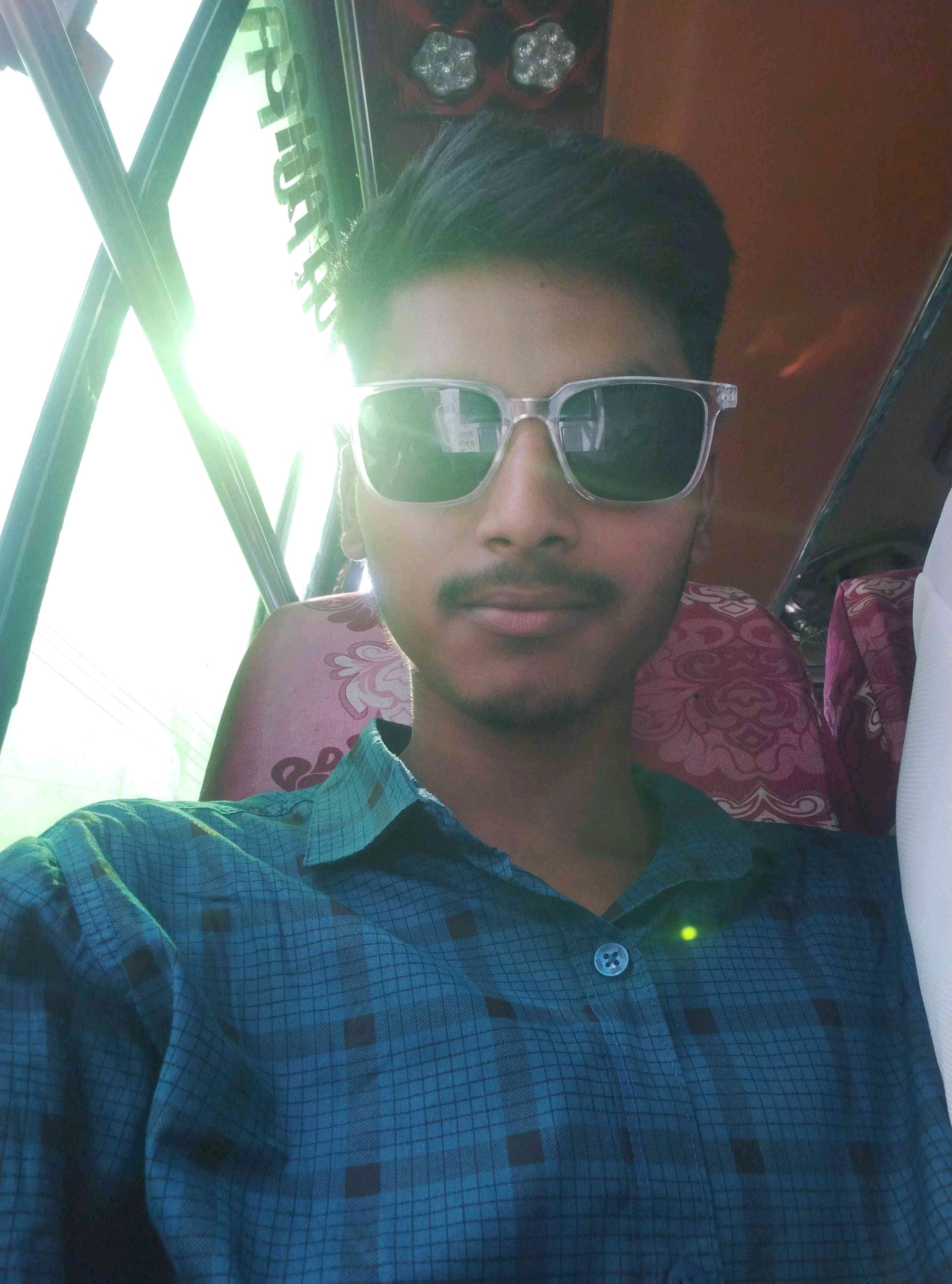 novab (novab.lens) Lens social identity (.lens handle) PFP