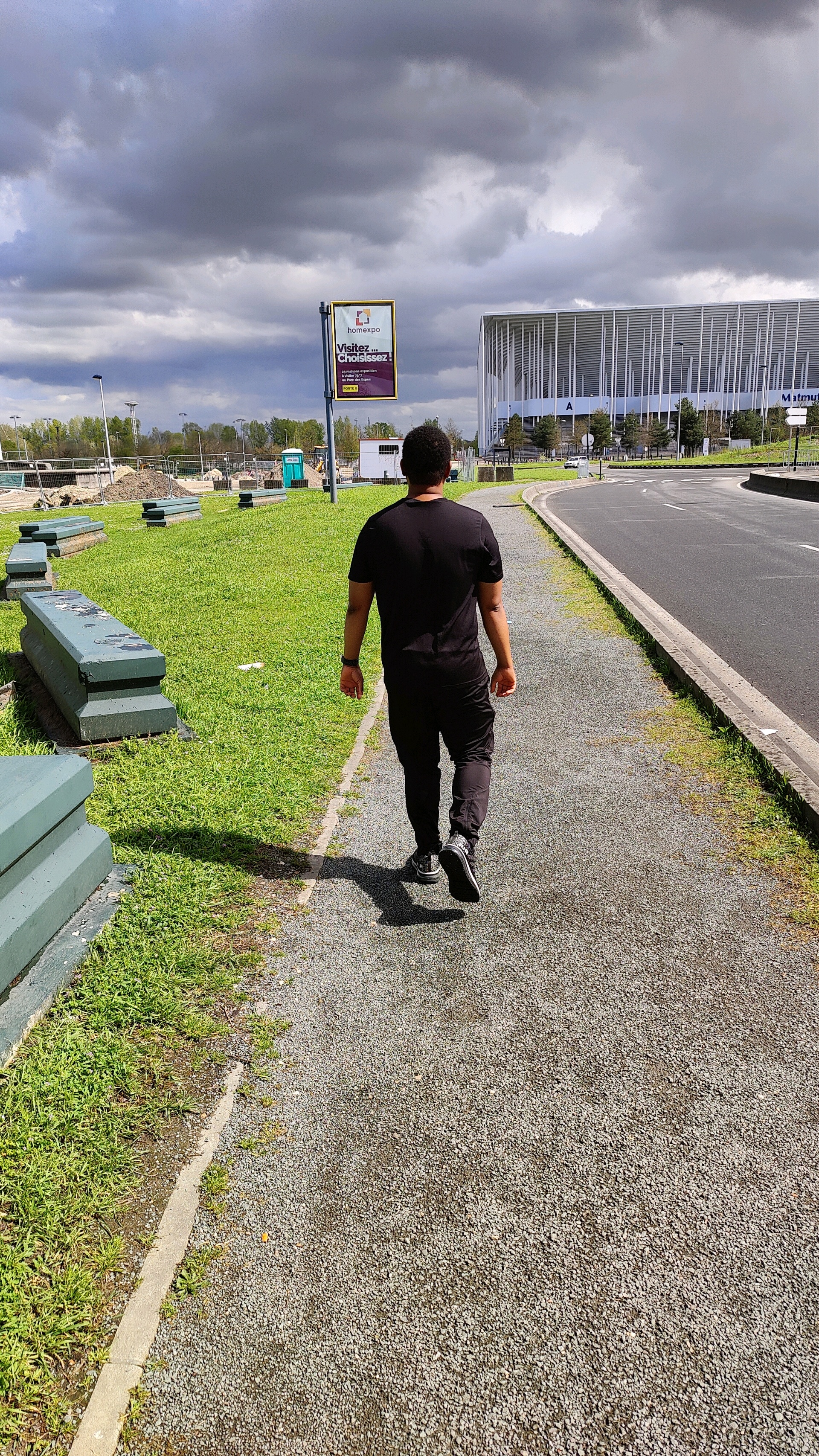 Nizar (nizar.lens) Lens social identity (.lens handle) PFP