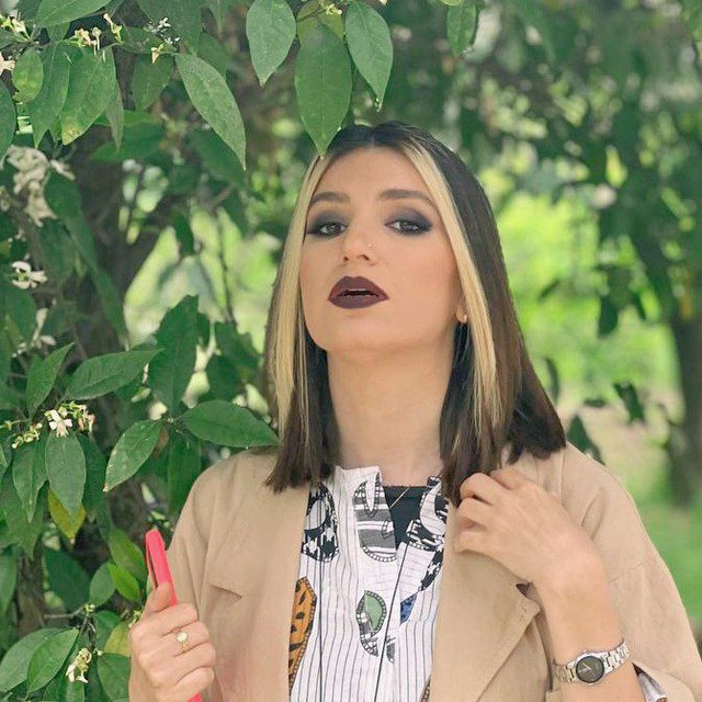 Zara (zaraparvan.lens) Lens social identity (.lens handle) PFP