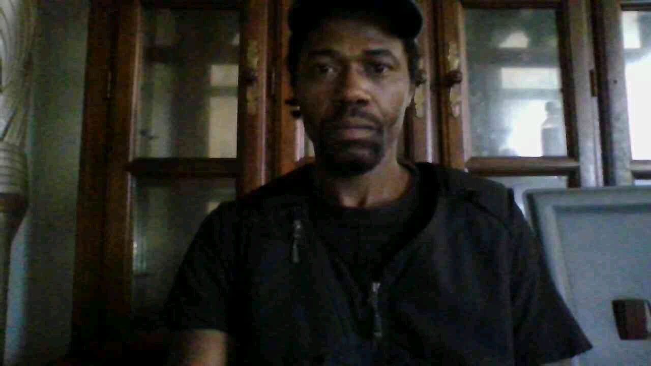 demetrius83 (gizmo375.lens) Lens social identity (.lens handle) PFP