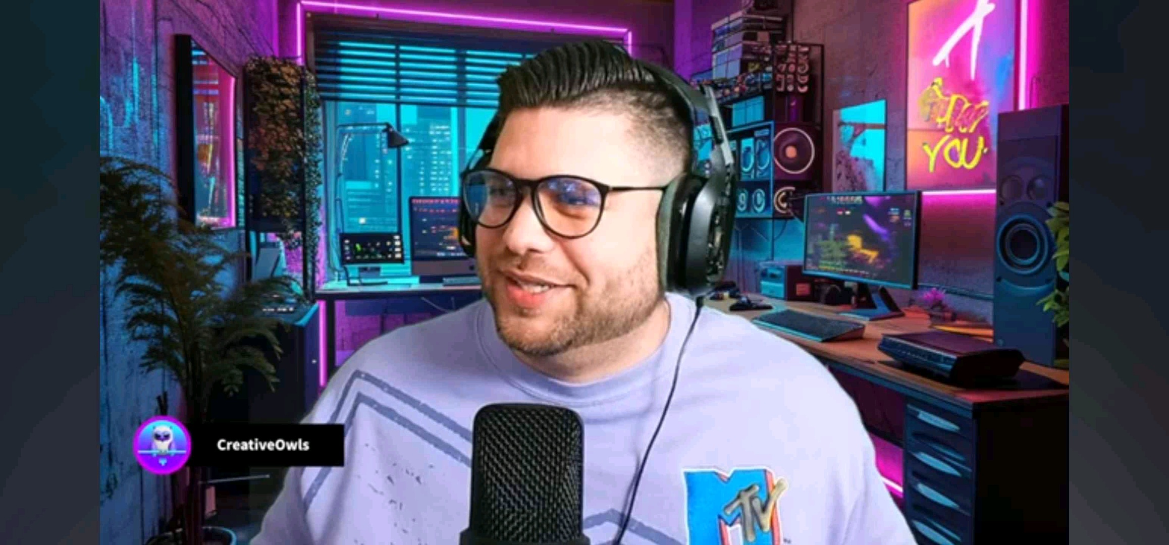 CreativeOwls (mycreativeowls.lens) Lens social identity (.lens handle) PFP