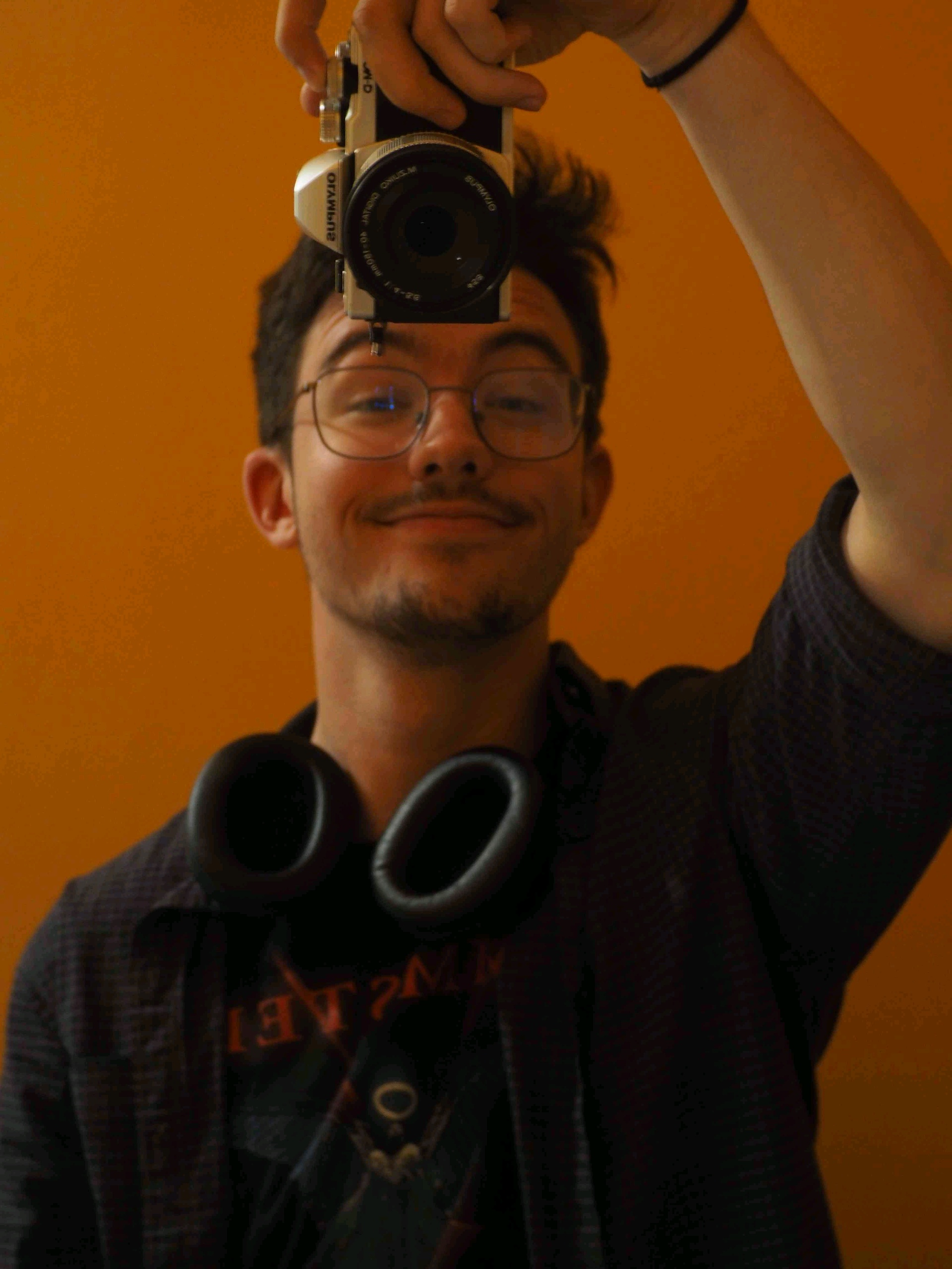 ladaliska (ladaliska.lens) Lens social identity (.lens handle) PFP