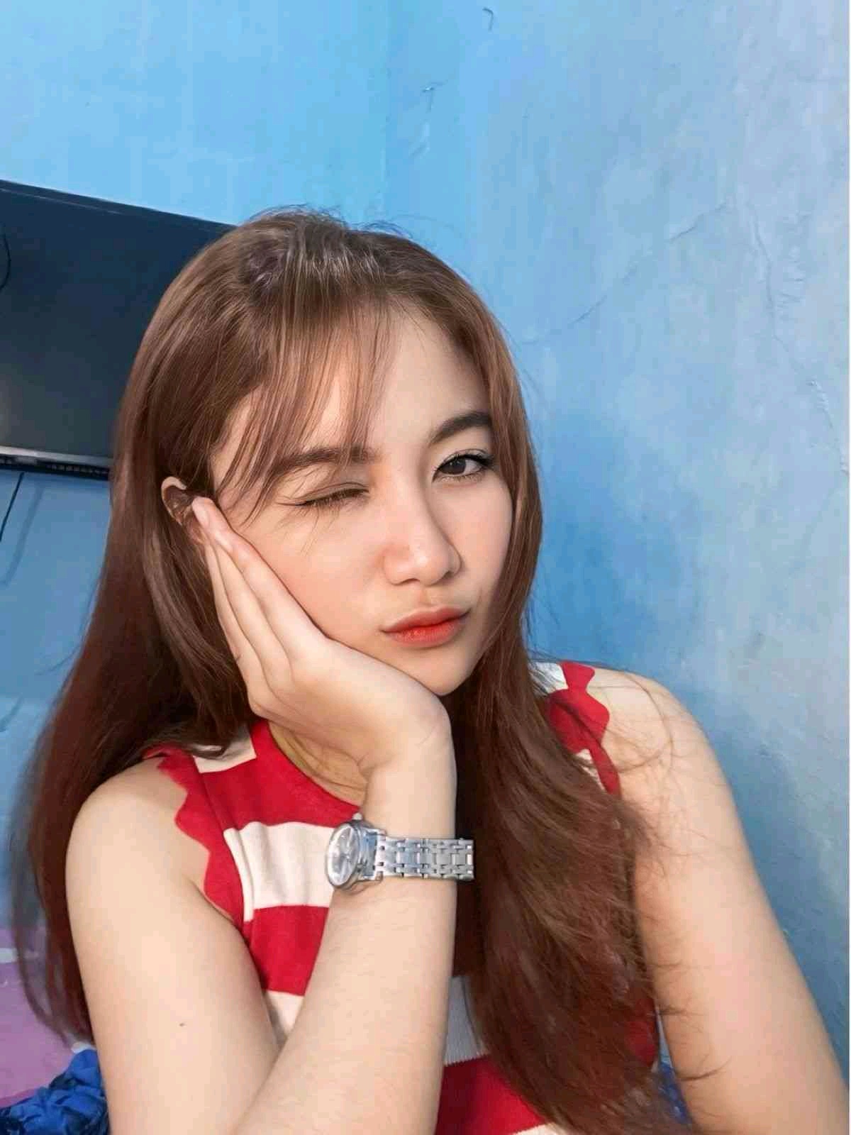 Yourname (vinkasar.lens) Lens social identity (.lens handle) PFP