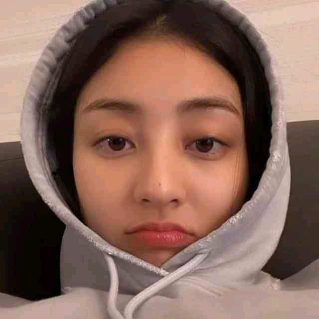 L (leywinkirk.lens) Lens social identity (.lens handle) PFP