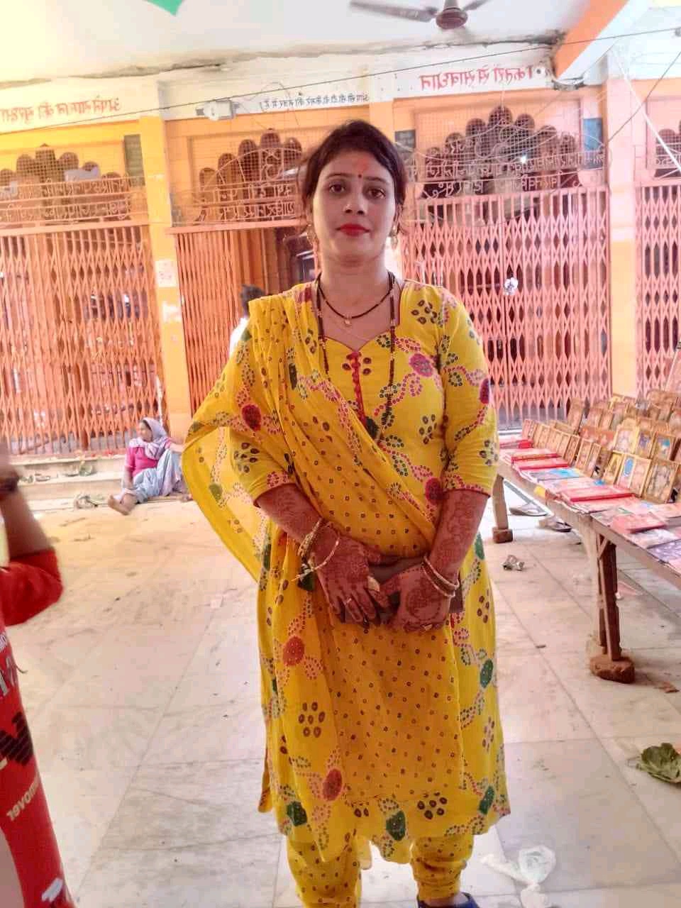 sandhya (sandhyaji.lens) Lens social identity (.lens handle) PFP