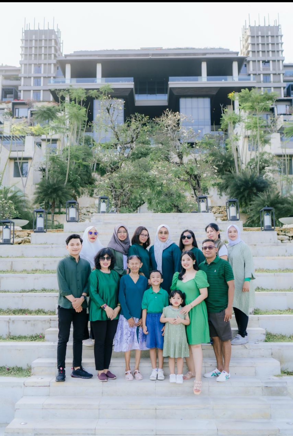 aki-aki (andreaki.lens) Lens social identity (.lens handle) PFP