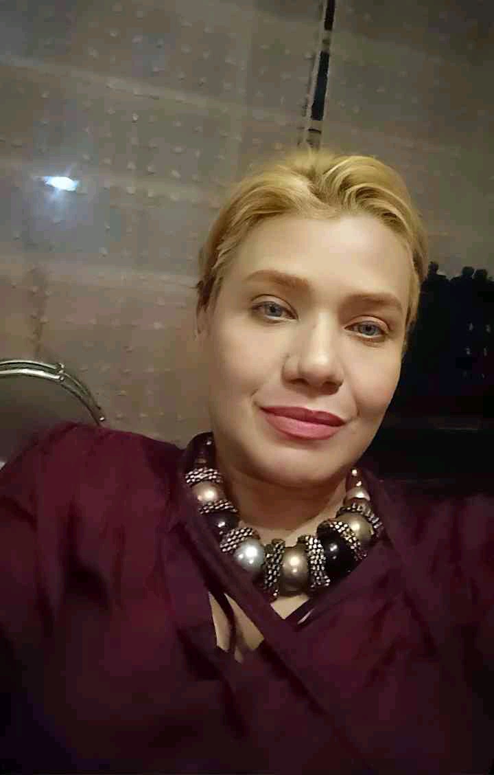 Angelica Castillo Van Eiten (vaneitenart.lens) Lens social identity (.lens handle) PFP