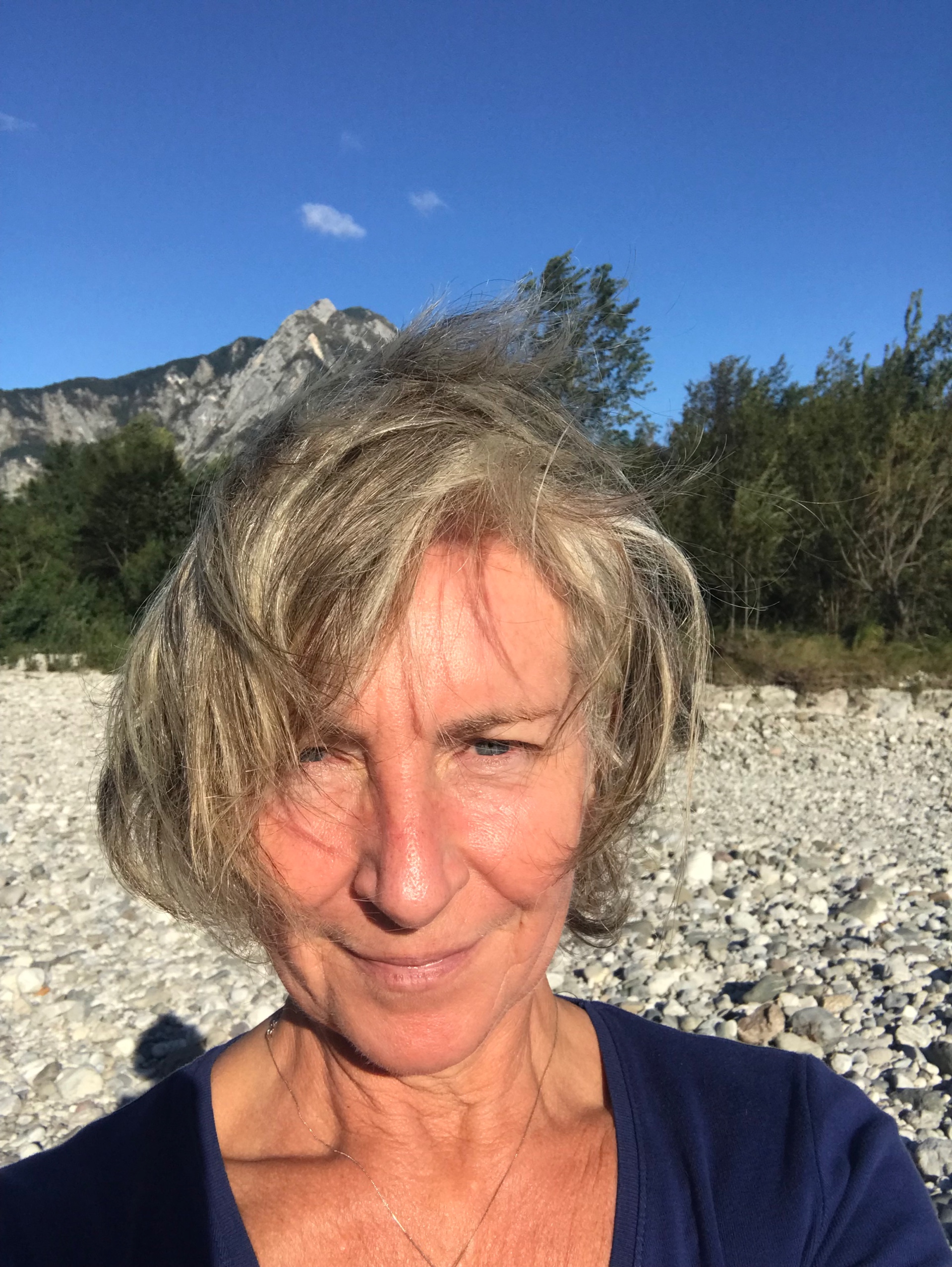 Cristiana (combugnera.lens) Lens social identity (.lens handle) PFP