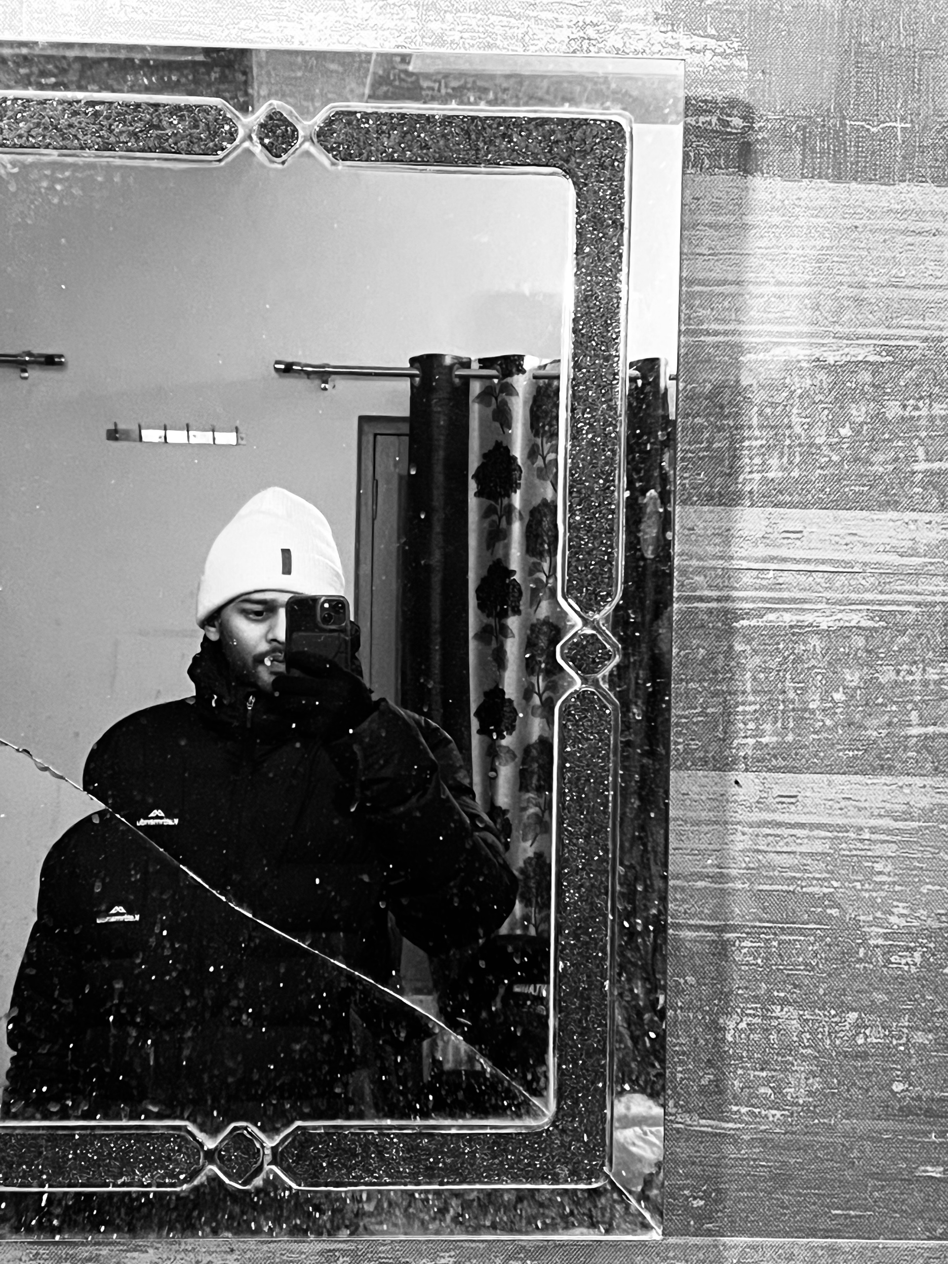 Meet (m33tb0rda.lens) Lens social identity (.lens handle) PFP