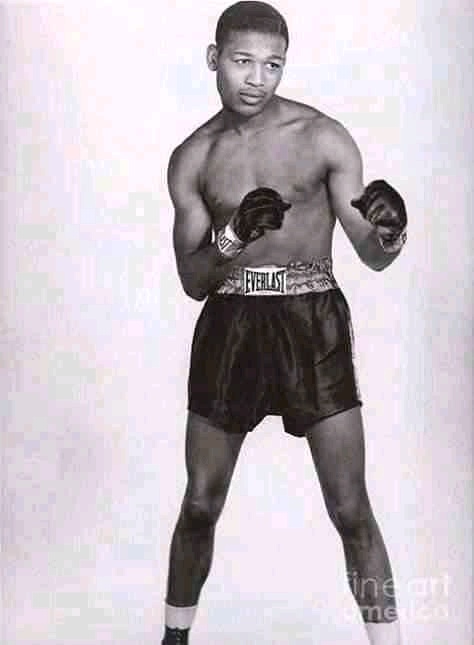 BoxingLegends (ajangbad.lens) Lens social identity (.lens handle) PFP