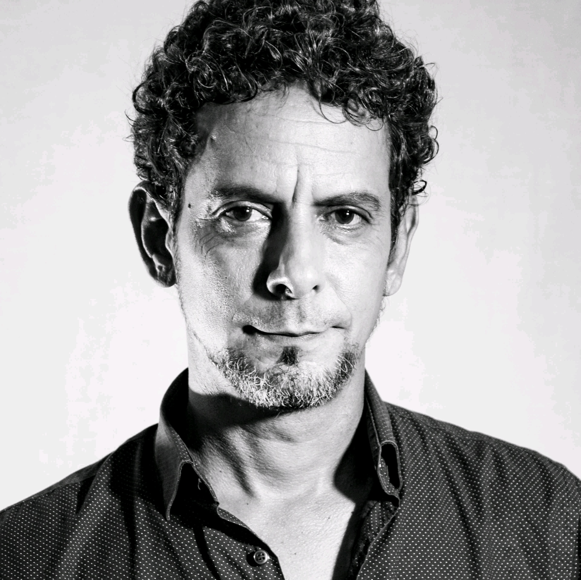 Ernesto Cisneros (ernestocisneros.lens) Lens social identity (.lens handle) PFP