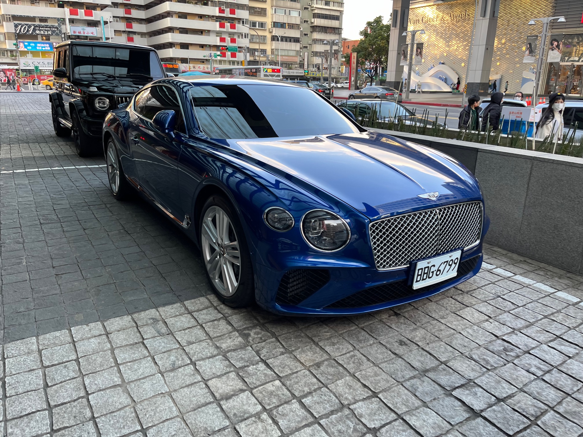 Leo (leowu55555.lens) Lens social identity (.lens handle) PFP