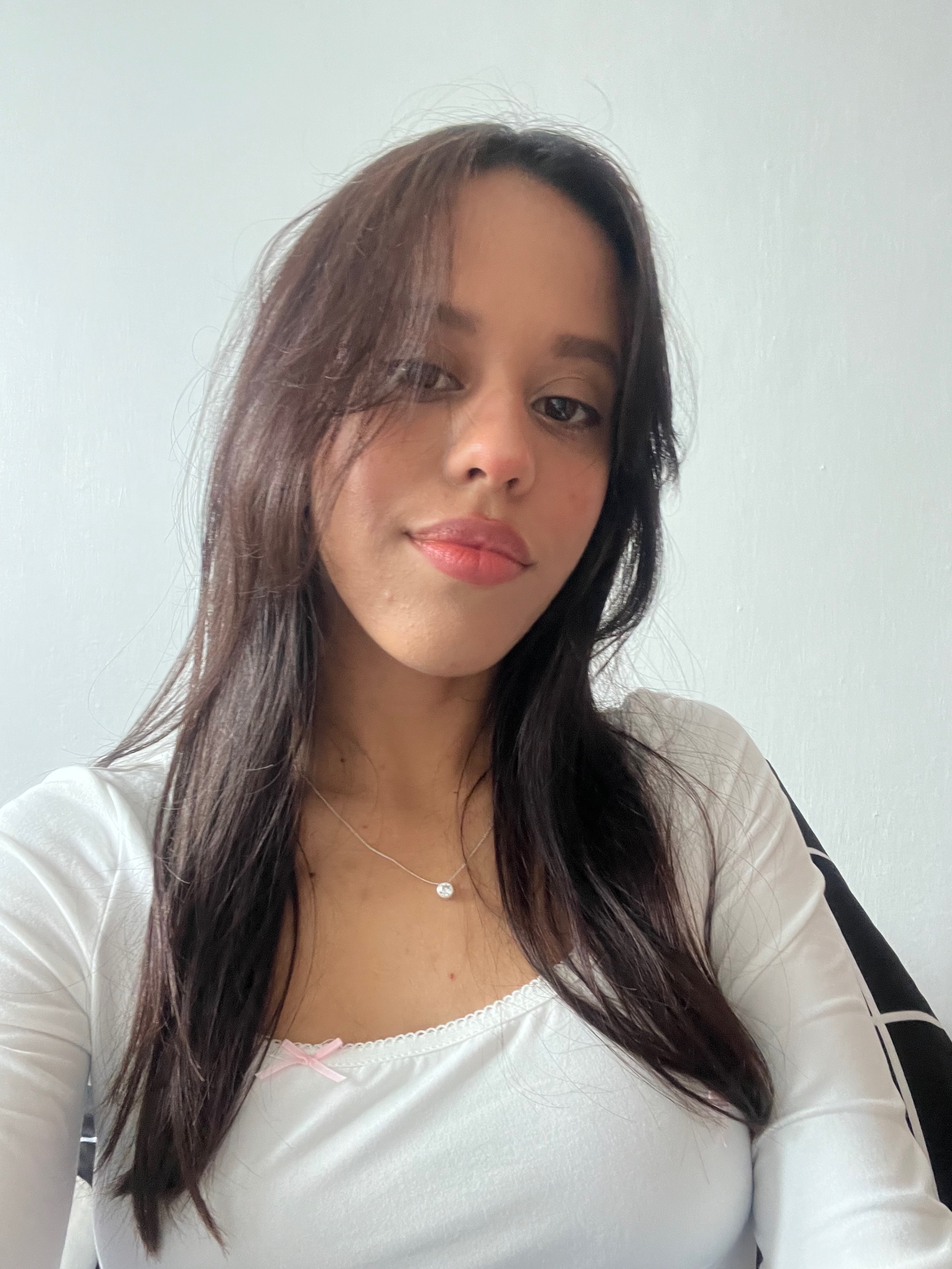 Bell (moondoll.lens) Lens social identity (.lens handle) PFP