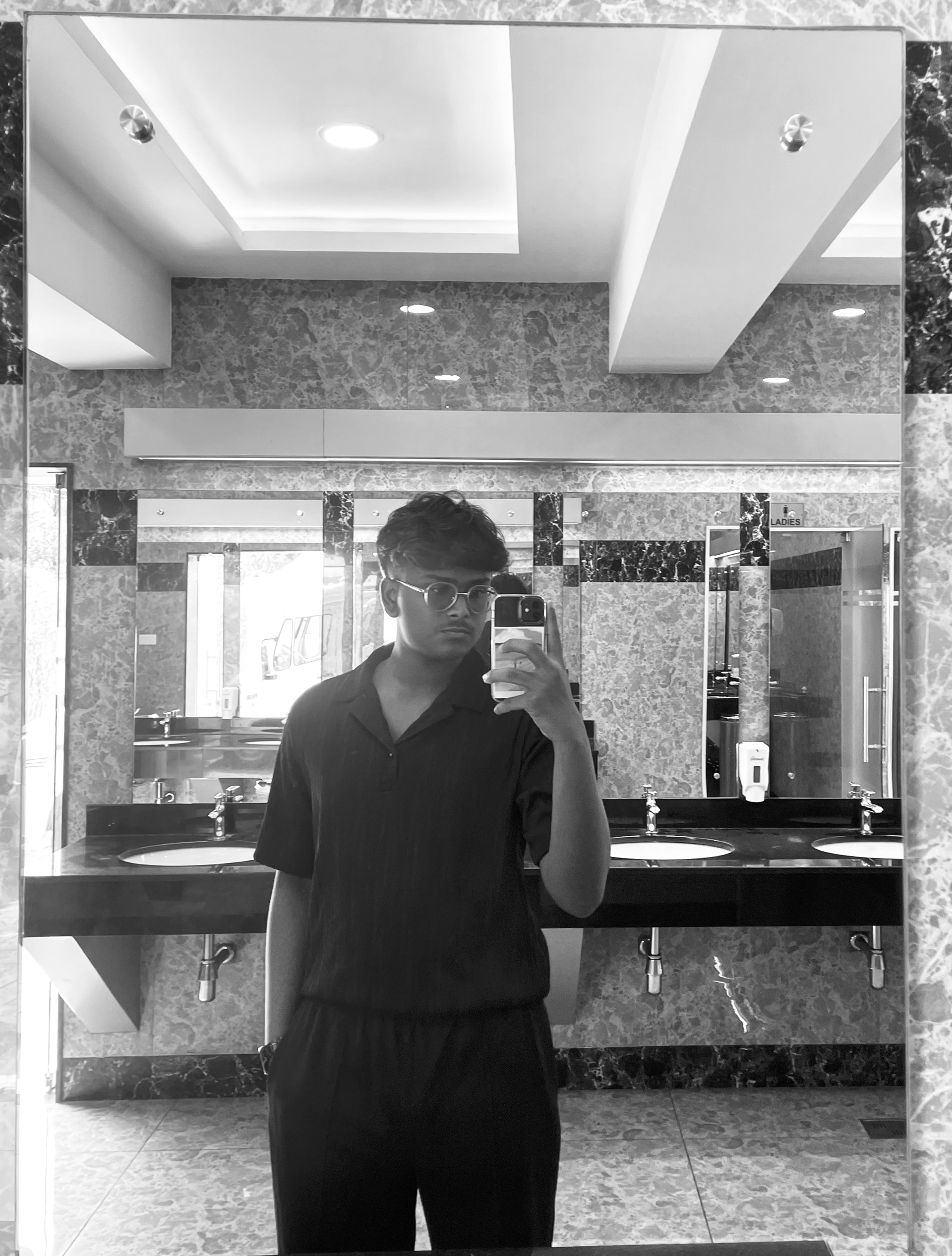 Jerreen J (jerreenj.lens) Lens social identity (.lens handle) PFP