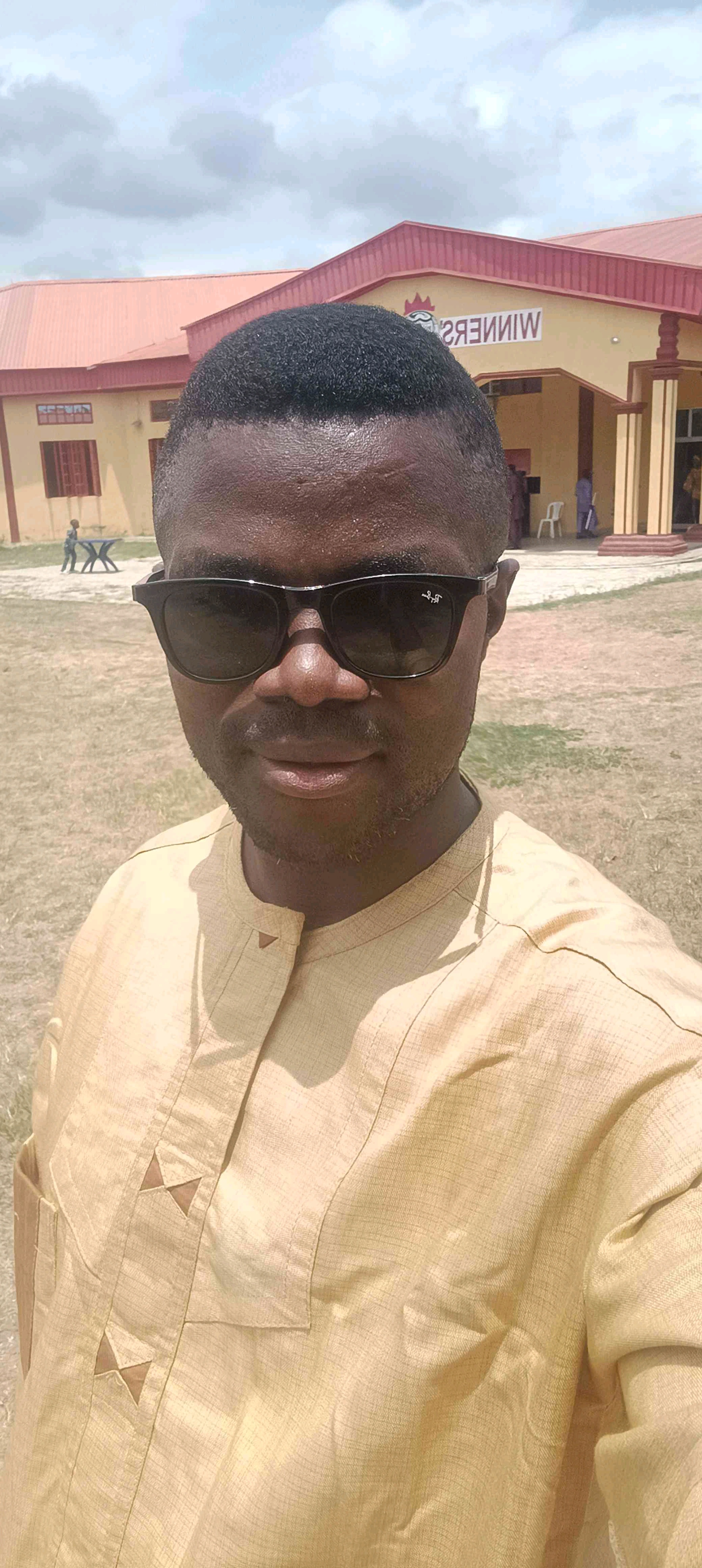 Sanni Owolabi (sanowo.lens) Lens social identity (.lens handle) PFP