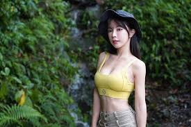 Look (day-1.lens) Lens social identity (.lens handle) PFP