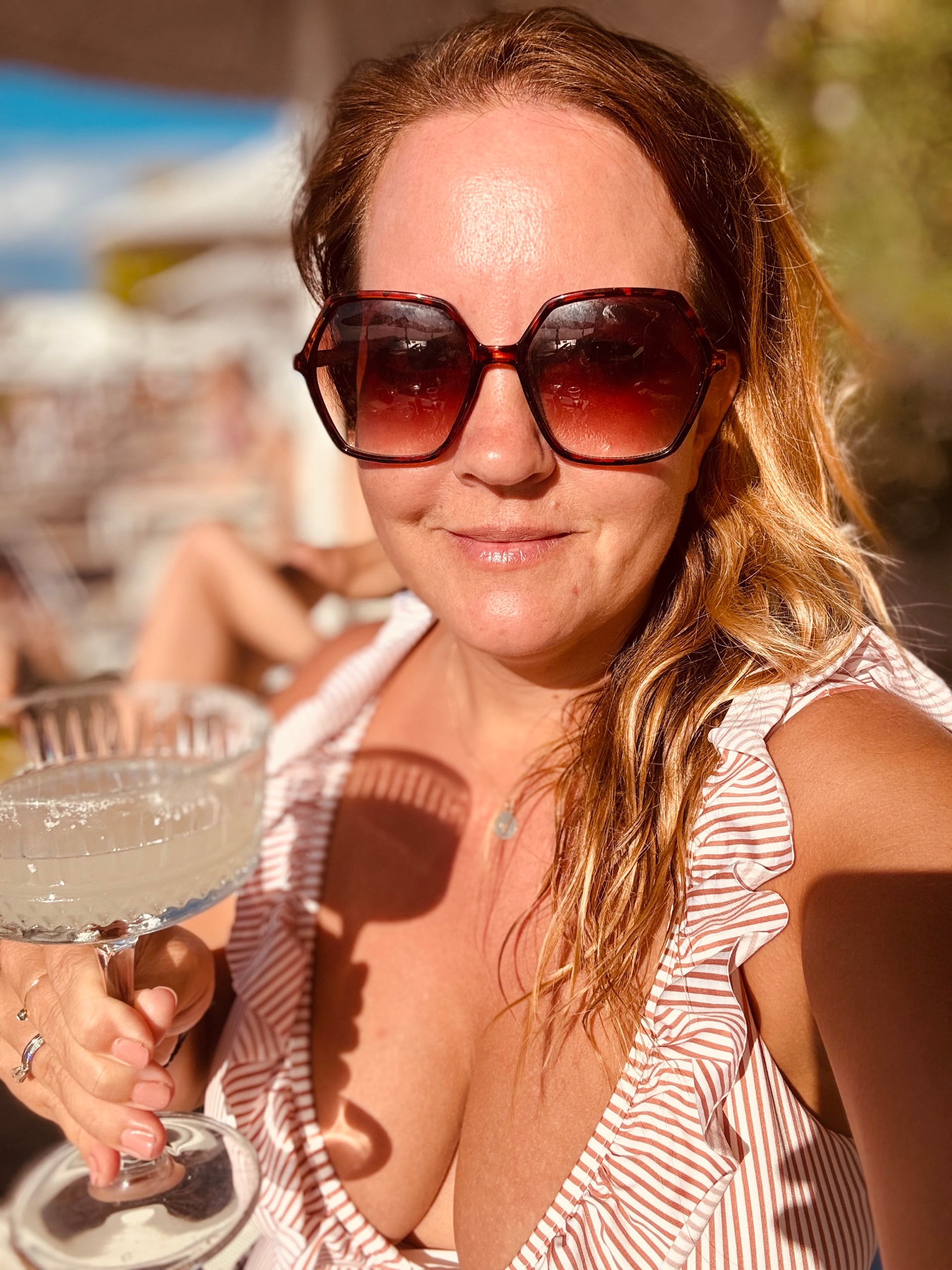 Vanessa (digitalbohemians.lens) Lens social identity (.lens handle) PFP