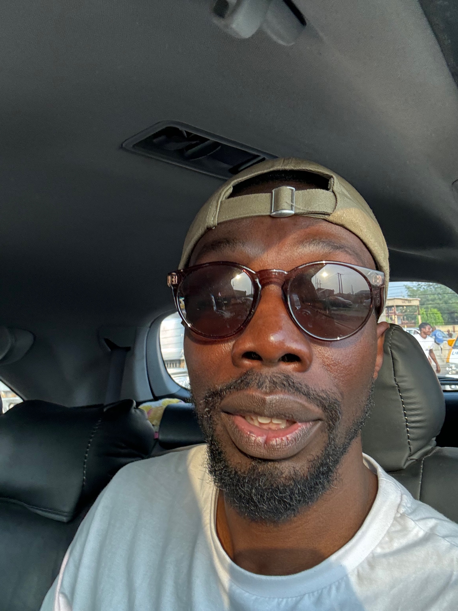 Ogho (uzezi.lens) Lens social identity (.lens handle) PFP