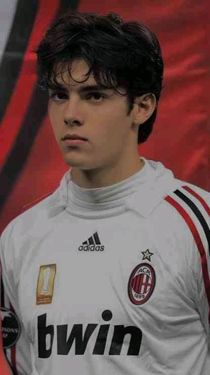 PinkyBoys (pinkyboys.lens) Lens social identity (.lens handle) PFP