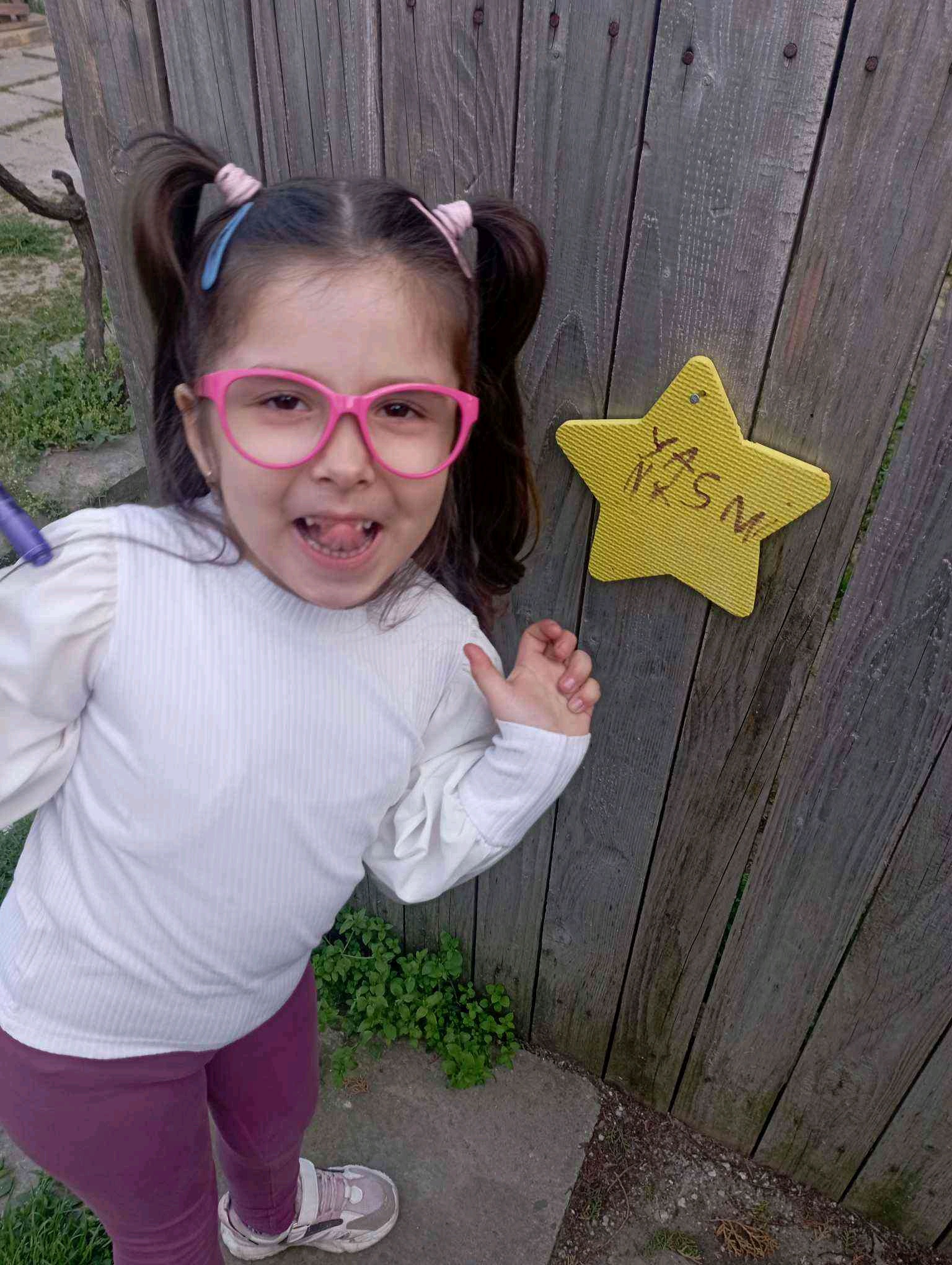 Sebb (yasmina.lens) Lens social identity (.lens handle) PFP