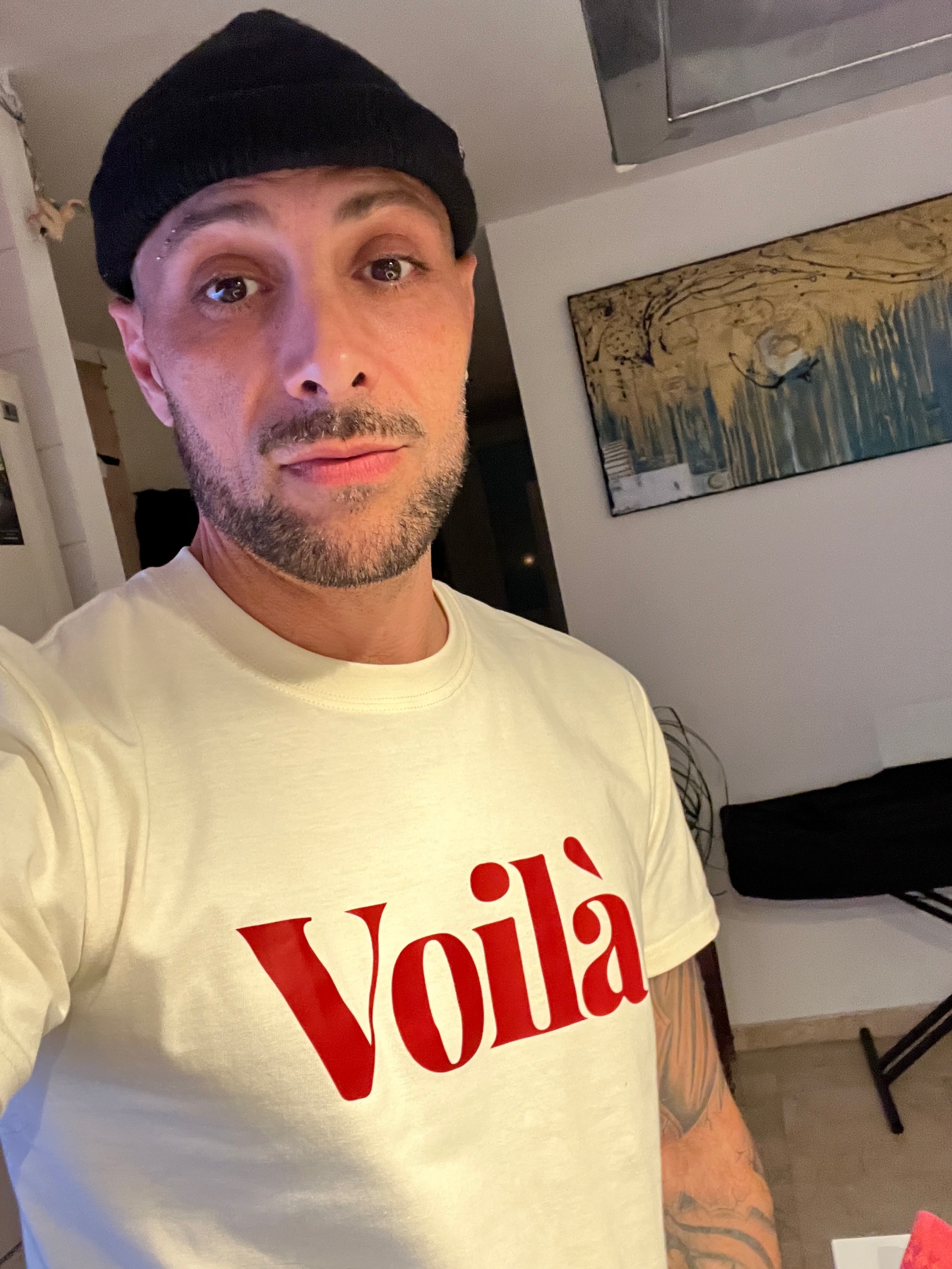 Shhh (colucci.lens) Lens social identity (.lens handle) PFP