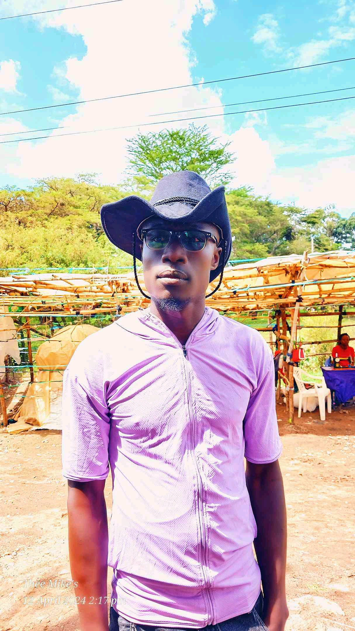 Thee Mikes (theemikes.lens) Lens social identity (.lens handle) PFP