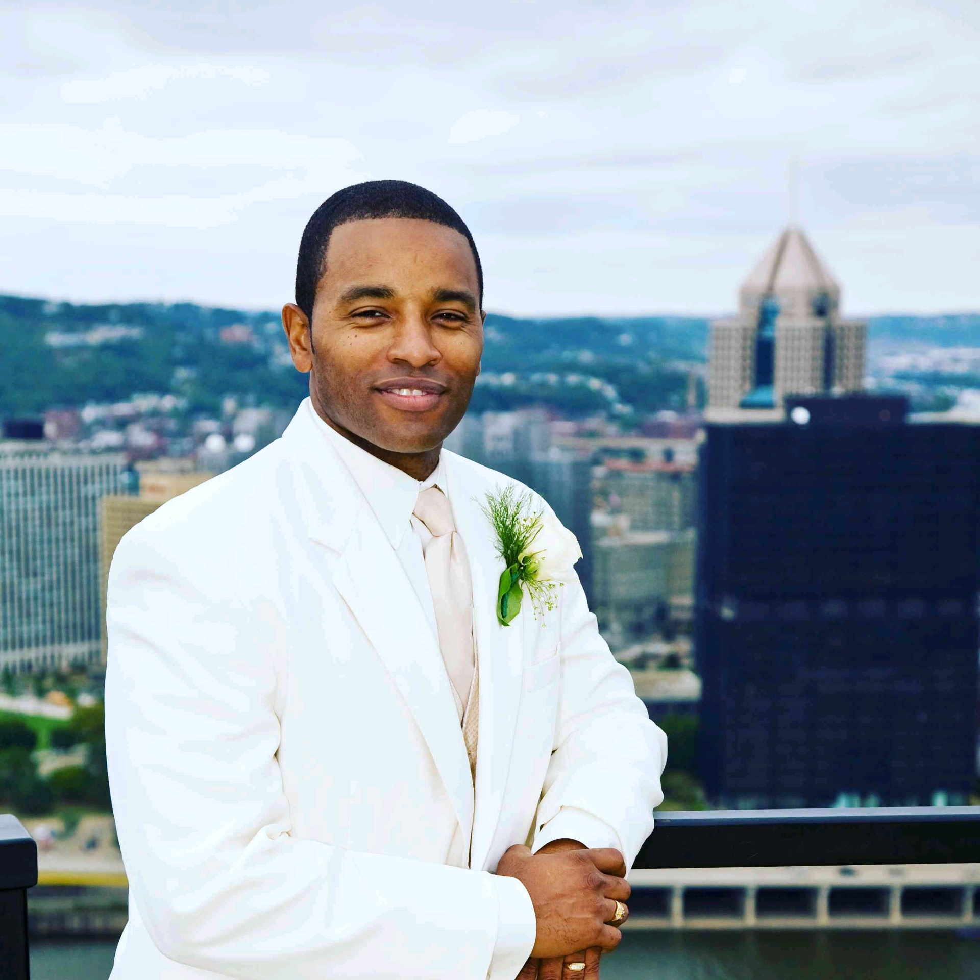 JohnJohn (johnjohn.lens) Lens social identity (.lens handle) PFP