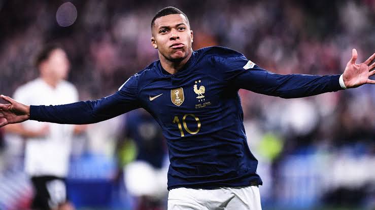 mbappe.lens Lens social identity (.lens handle) PFP