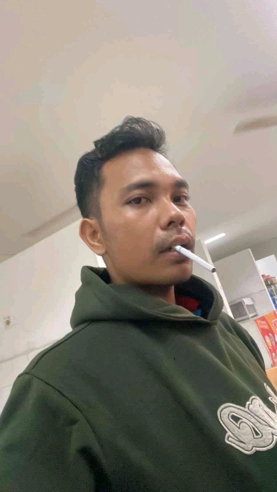 alexuhuy (alexuhuy.lens) Lens social identity (.lens handle) PFP