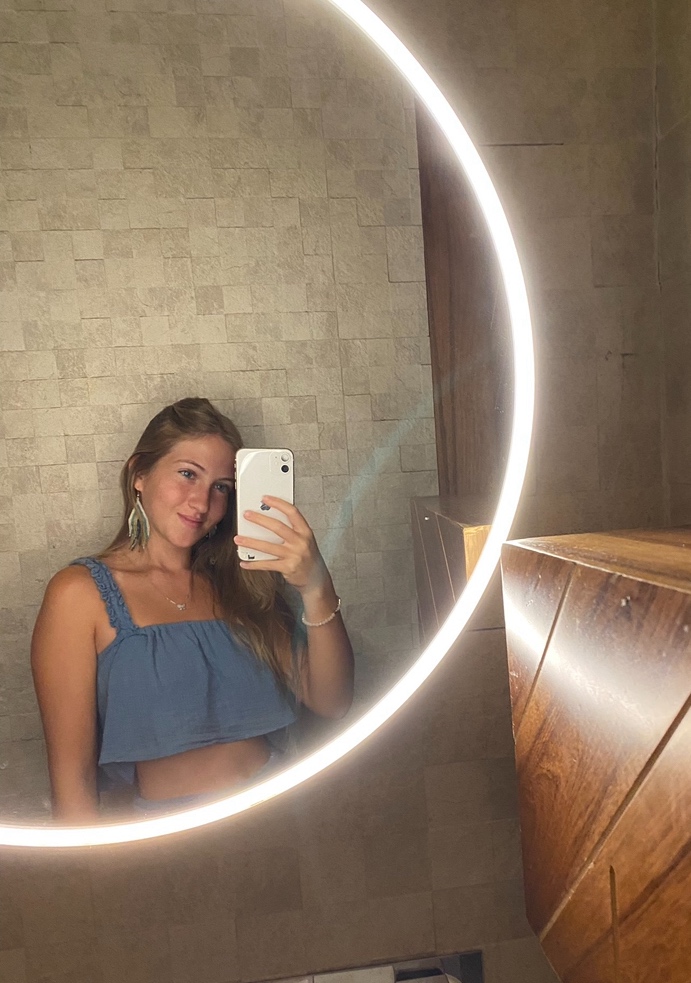 Tori Blu (toriblu.lens) Lens social identity (.lens handle) PFP