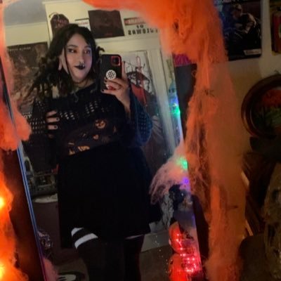 Tromaslut (tromaslut.lens) Lens social identity (.lens handle) PFP