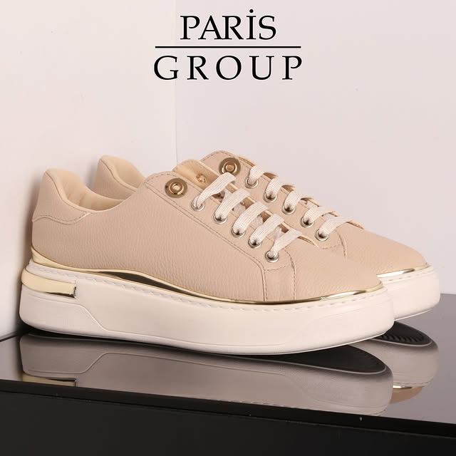 Eleanor Storyweaver 📖 (mgaserv.lens) Lens social identity (.lens handle) PFP