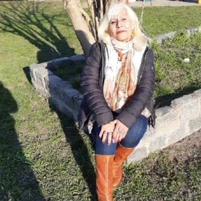 millo_moni (millomoni.lens) Lens social identity (.lens handle) PFP