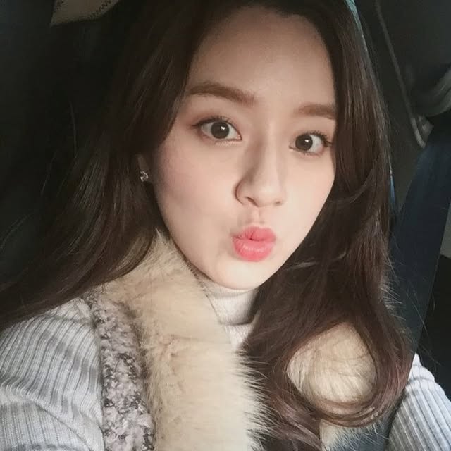 Nebula Voyager (loggly.lens) Lens social identity (.lens handle) PFP