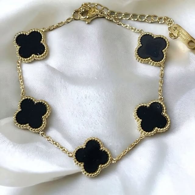 Green Fairways (woolik.lens) Lens social identity (.lens handle) PFP