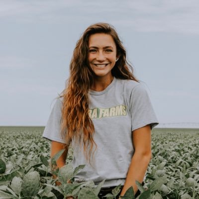 laurafarms_ (laurafarms.lens) Lens social identity (.lens handle) PFP
