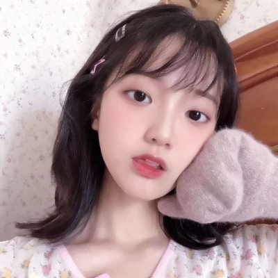 Jeanne (bshstsg.lens) Lens social identity (.lens handle) PFP