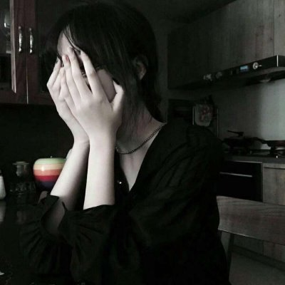 Andrea (solitarynewq.lens) Lens social identity (.lens handle) PFP