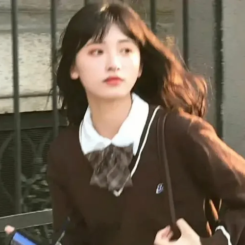 Edward Humphr(e)y (cccdd.lens) Lens social identity (.lens handle) PFP