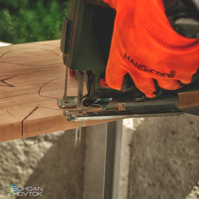 Verse Weaver (owneriq.lens) Lens social identity (.lens handle) PFP