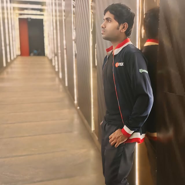 Einara Velocis (googlezip.lens) Lens social identity (.lens handle) PFP