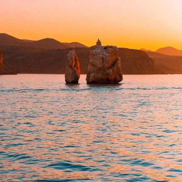 EconInsight (zcache.lens) Lens social identity (.lens handle) PFP