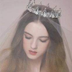 Barret Connie (loaaa.lens) Lens social identity (.lens handle) PFP