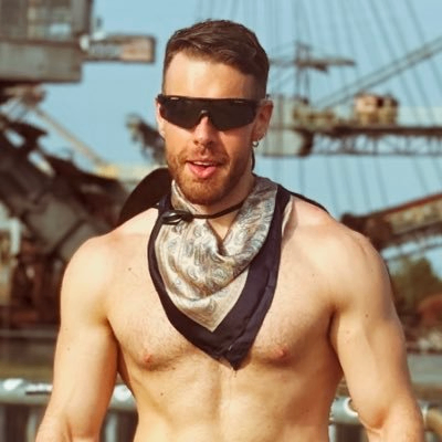 Luan/Pão (luanpao.lens) Lens social identity (.lens handle) PFP