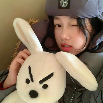 Julia mary (juliamary.lens) Lens social identity (.lens handle) PFP