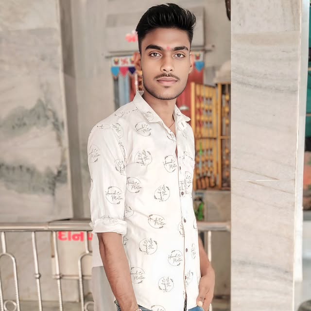 Terra Verdant (ykxdinmt.lens) Lens social identity (.lens handle) PFP