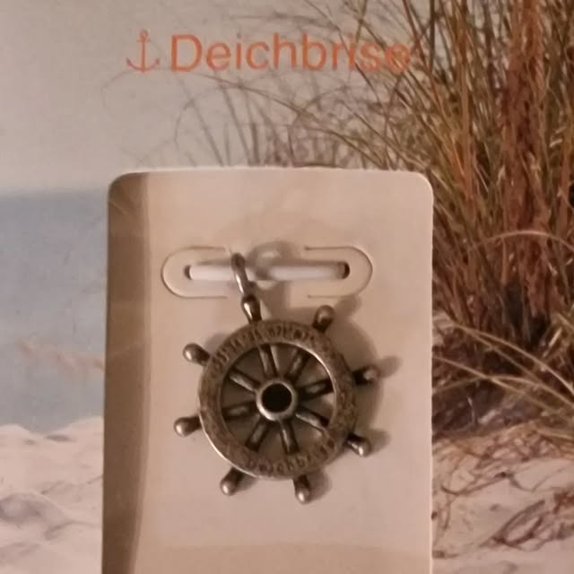 Eleanor Page (ijunutaf.lens) Lens social identity (.lens handle) PFP