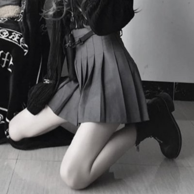 Emily (xeniaq.lens) Lens social identity (.lens handle) PFP