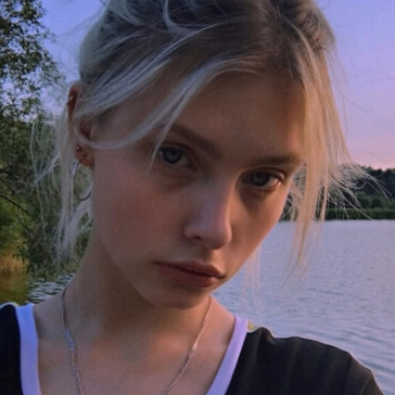 Baron Nelly (yyyzcz.lens) Lens social identity (.lens handle) PFP