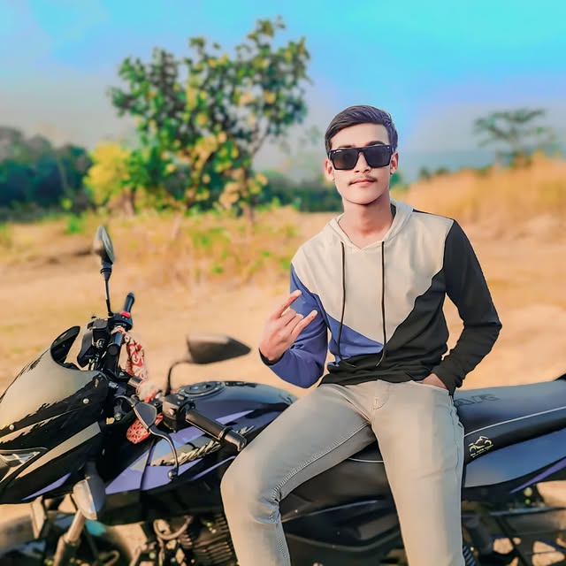 Cal Q. Later 🧮 (vagalume.lens) Lens social identity (.lens handle) PFP